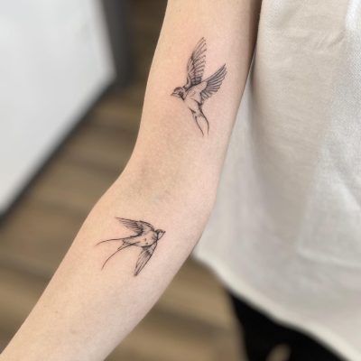 tatuaggio rondine di Emily Benacchio