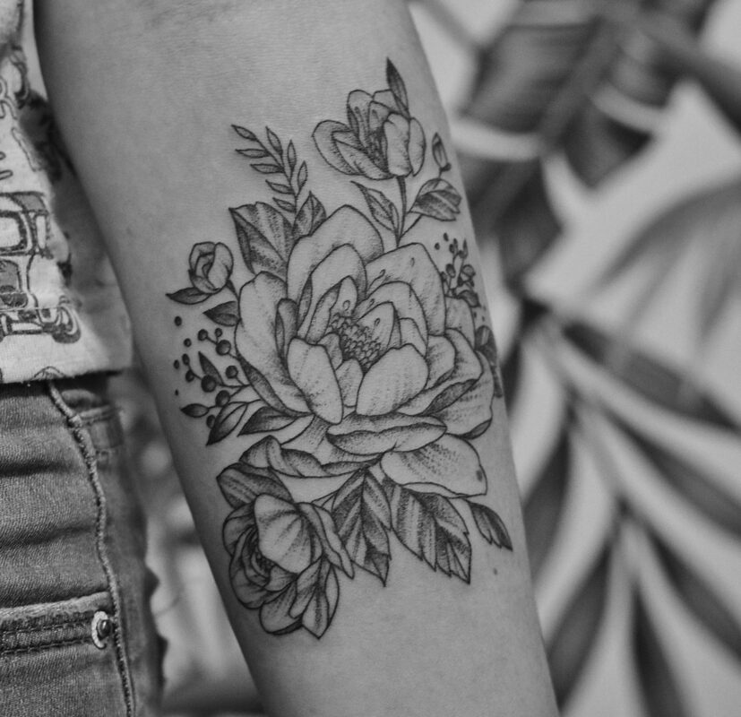 tatuaggio floreale fine art